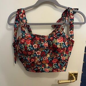 Floral Tie-Strap Bustier Crop Top - Red Floral size medium